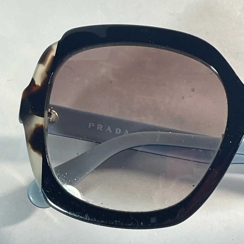 Prada women spr16u